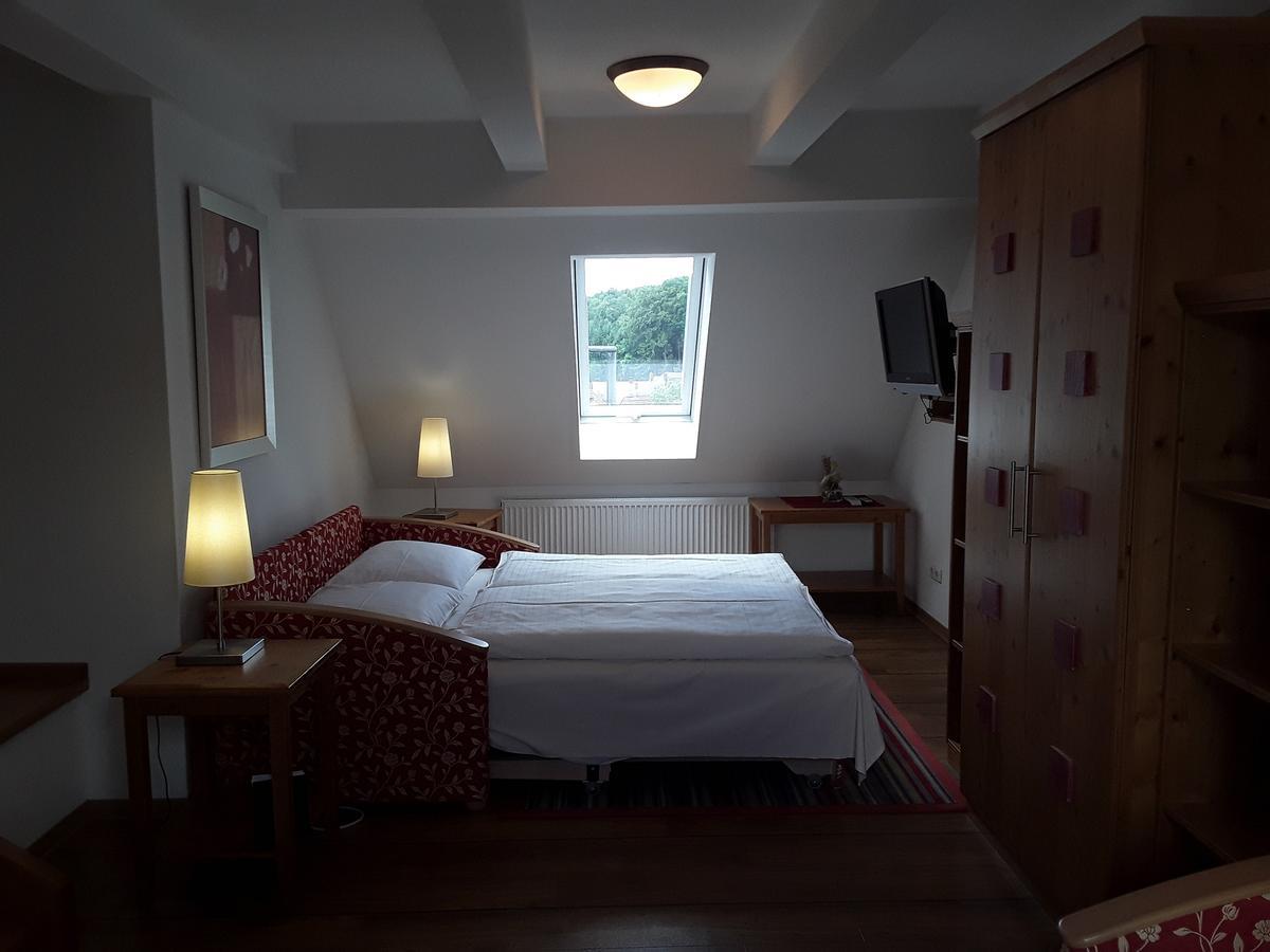 Landgasthof "Zur Post" Hotel Koenigstein  Eksteriør billede